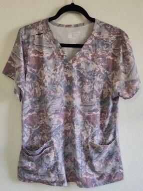 Carhartt Modern Fit V-Neck Medical Scrub Top Mountain Landscape Print M